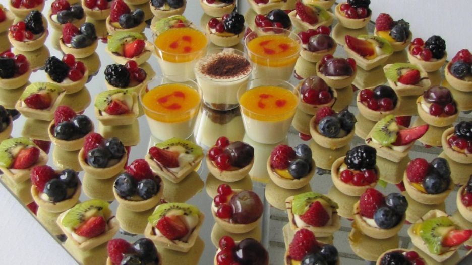 Ristorazione sala polivalente EOC, buffet dolci